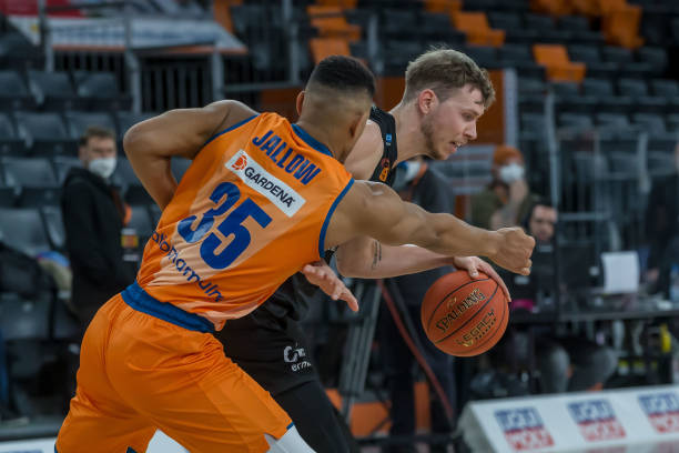 伊涅斯塔从 伊涅斯塔从